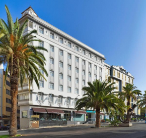 Отель Occidental Santa Cruz Contemporáneo  Санта-Крус-Де-Тенерифе
